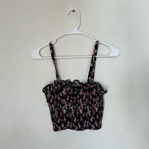 Cropped Women’s Floral Top Size Medium